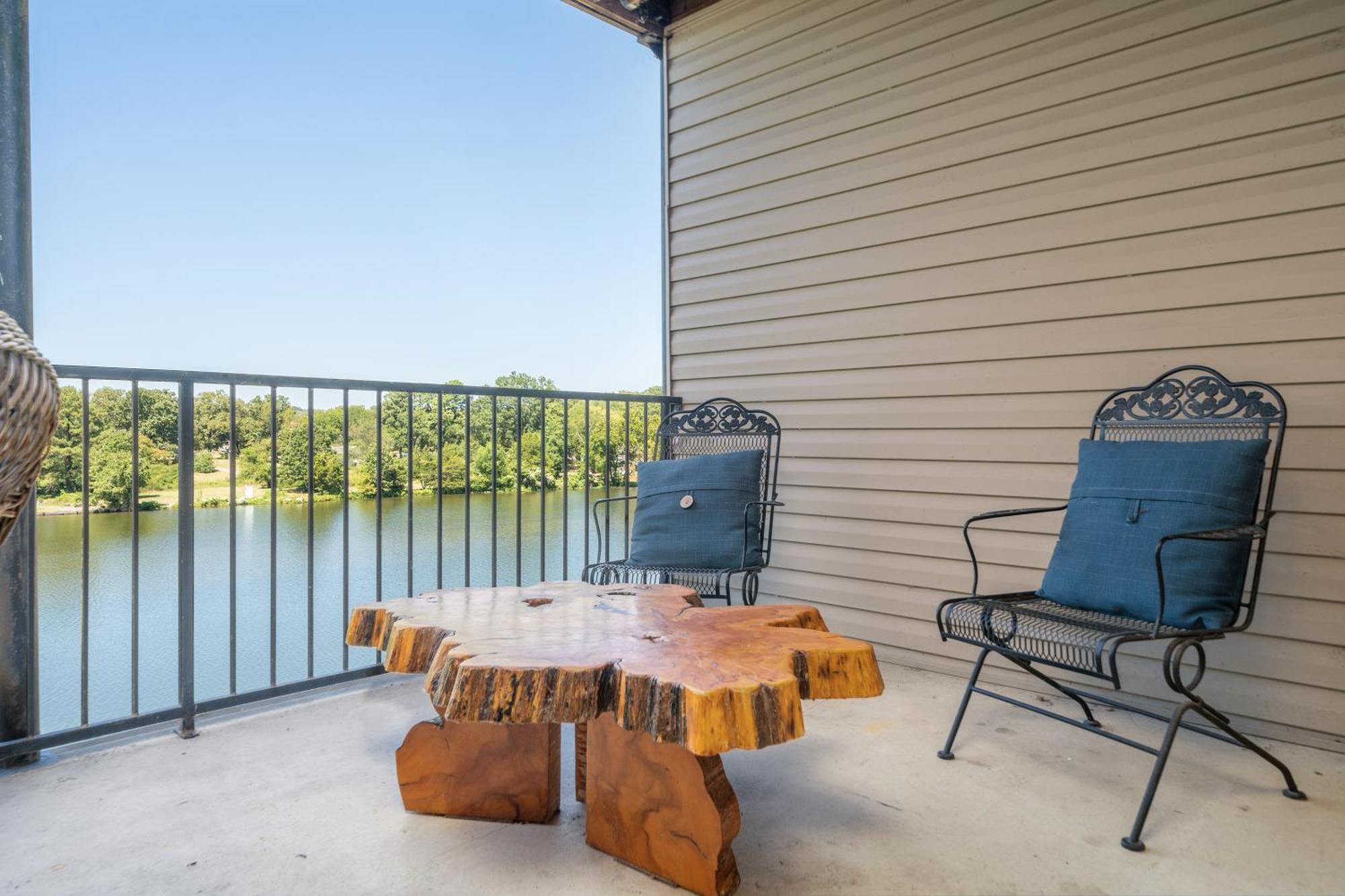 Ember'S View, Spa City Jewel- Lovely Lake Condo Hot Springs Eksteriør billede