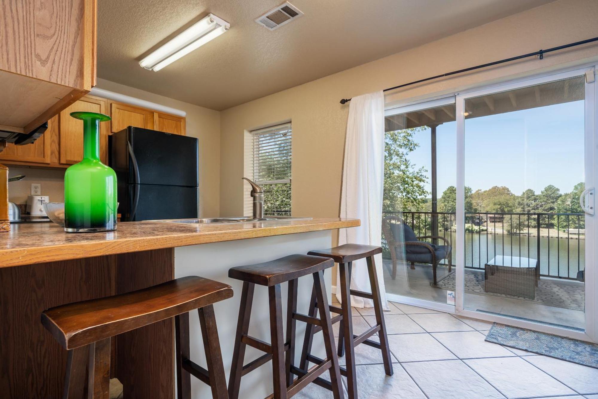 Ember'S View, Spa City Jewel- Lovely Lake Condo Hot Springs Eksteriør billede
